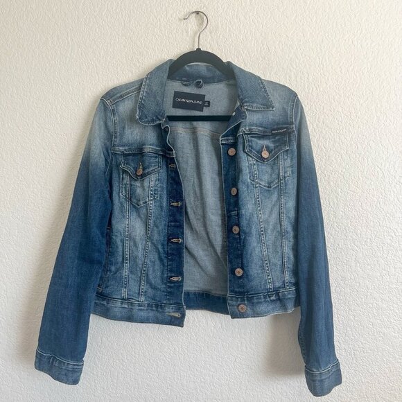 Calvin Klein Jeans Women’s Small Denim Jacket  Wash Classic Fit Casual Ombré - Picture 1 of 7